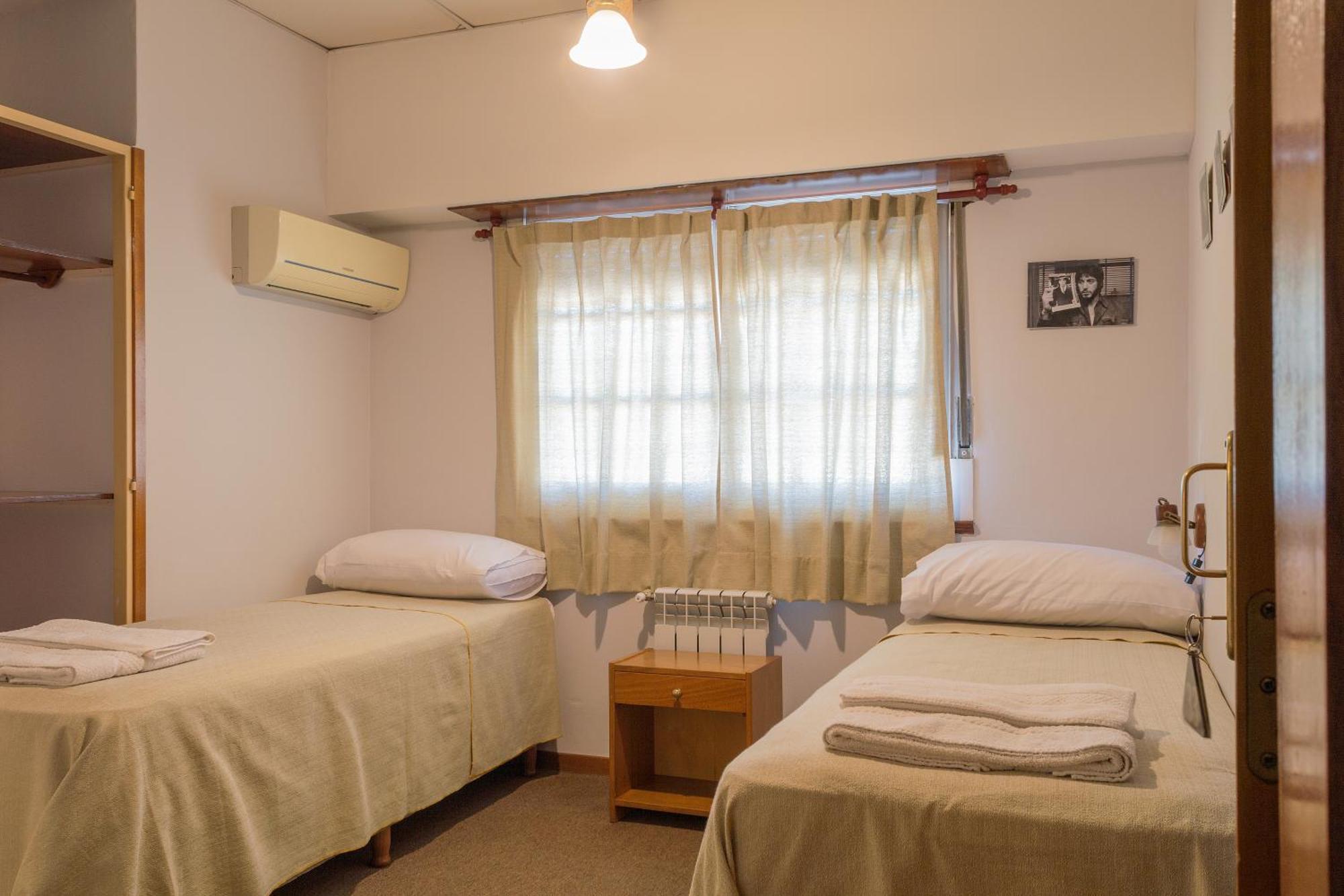Hotel De Cine Las Golondrinas ビージャ・ヘセル 部屋 写真